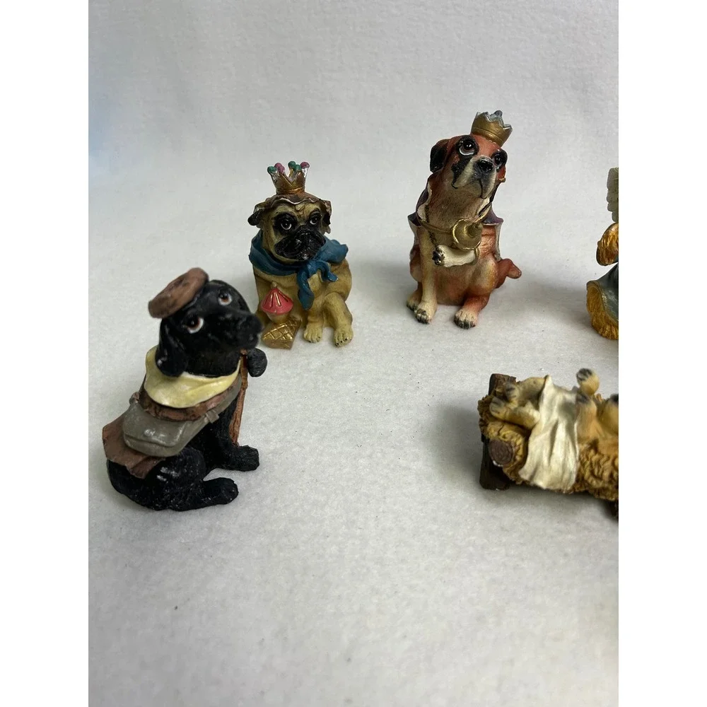 Christmas Dog Nativity 8 Piece Set Multicolor Resin Puppy Figurines‎